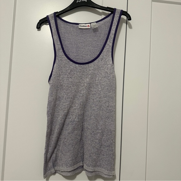 Reebok ‘Lets Do Hand Stands’ Purple Tank-top Size Medium Women’s - Picture 2 of 8